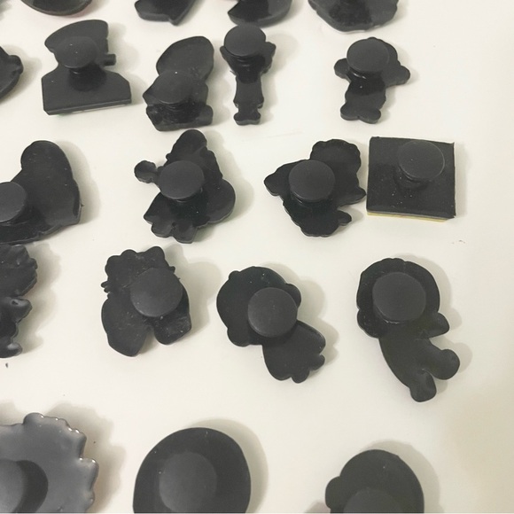 Croc Charms Lot of 34 Hello Kitty Jack Skellington Hulk Halloween SpongeBob - Picture 13 of 16